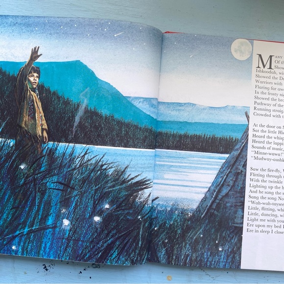 Great Tales from Long Ago: Hiawatha Book - Picture 5 of 6